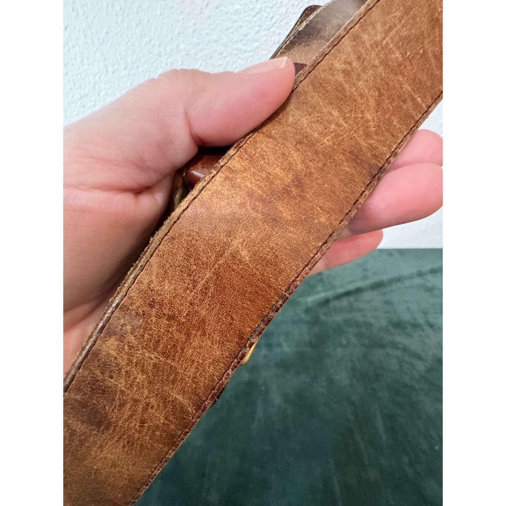 John Henry Belt Mens 40 Brown Vintage Distressed Leather Solid Brass Buckle - Picture 4 of 12
